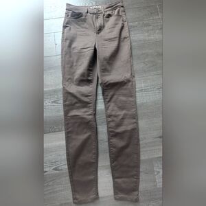 Brown R Jeans Sz 27 Tall